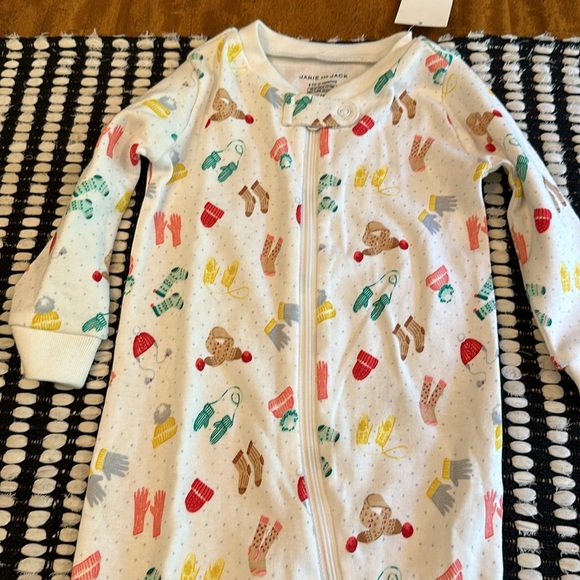 JANIE and JACK BABY GOOD NIGHT FOOTED PAJAMAS IN WINTER COZY - Picture 4 of 10